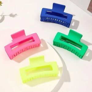 4 Hair Claw Clips - New